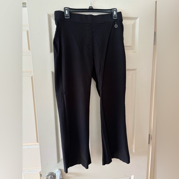 Women’s Calvin Klein Sz Large Black Cropped Length Slacks with Flare - Picture 1 of 4